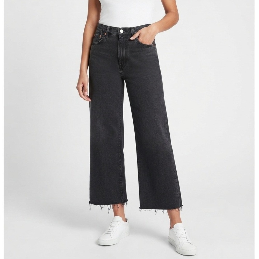 ALTERED - Topshop MOTO Wide Leg Jeans Raw Hem Cropped High Rise Black Size 28